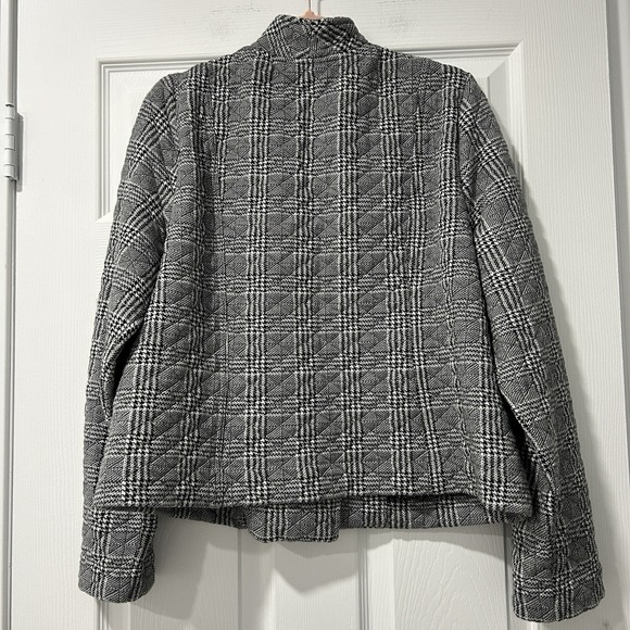 Banana Republic Women's Size XL Asymmetrical Quilted Moto Jacket Black and White - Picture 8 of 8